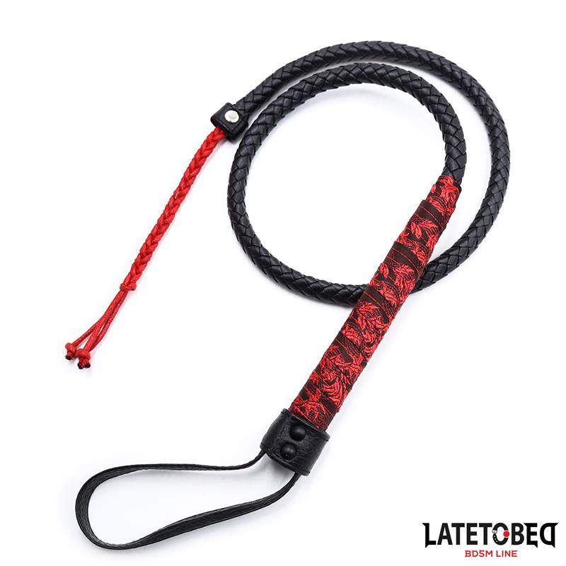 Scandal Whip 110cm