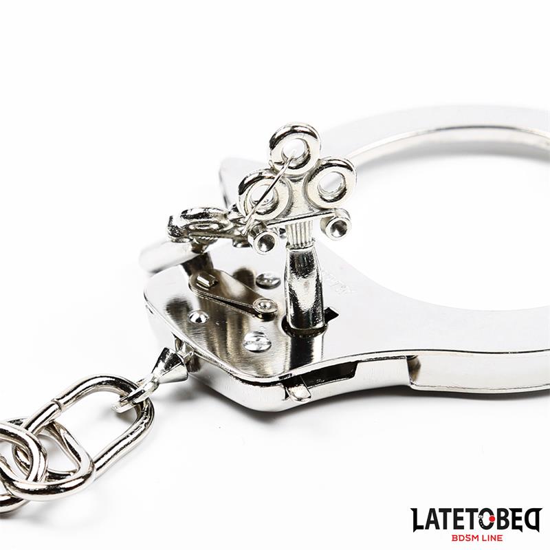 Metal Wrist Cuffs 85g